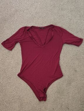 Fashion Nova Deep Red V-Neck Bodysuit